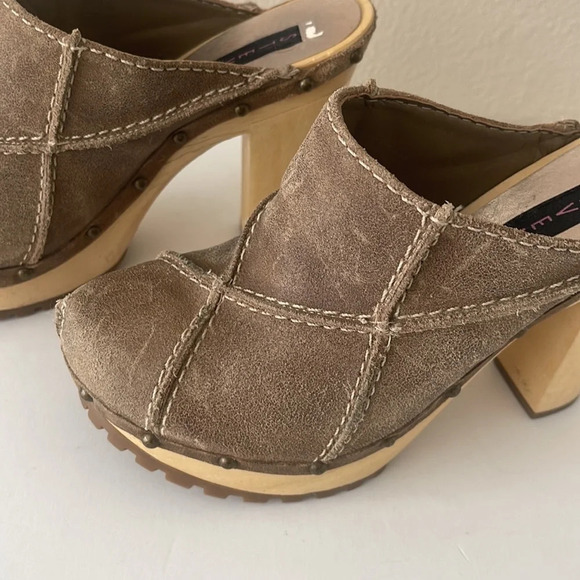 Vintage Steven by Steven Madden sz 7B Mules - Picture 4 of 17